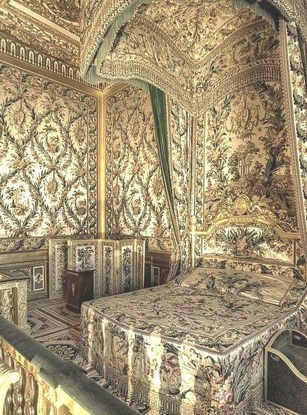 Bedroom of Marie Antoinette at Fontainebleau Palace, France